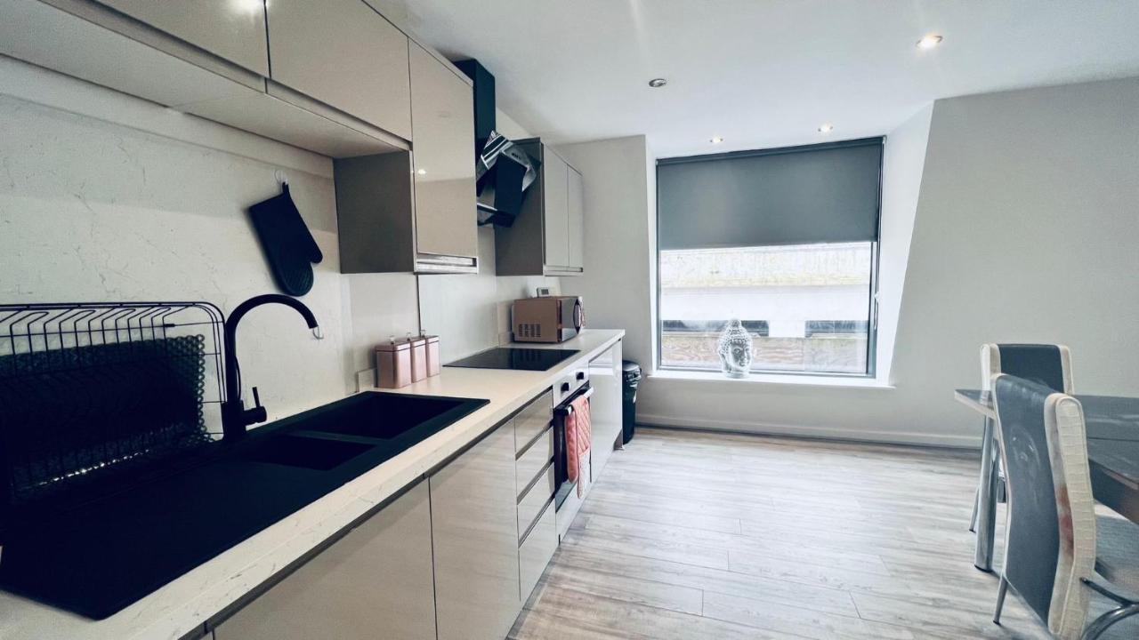 Apartment Kinetic Stays - Liverpool